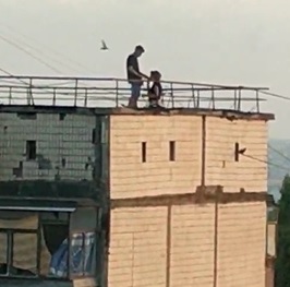 Nothing Like an Early Morning Rooftop BJ
