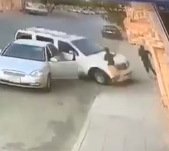 SUV Ends Two People! Crushed against Wall.... DAMN! 