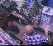 Scumbag Robbing a Store Shoots Little Kid.