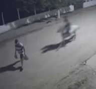 Mysterious Horseman Comes From Nowhere and Kills Man