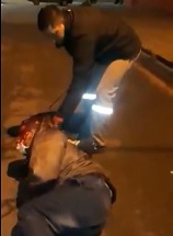 Thief Gets Severely Beaten Bloody on Street