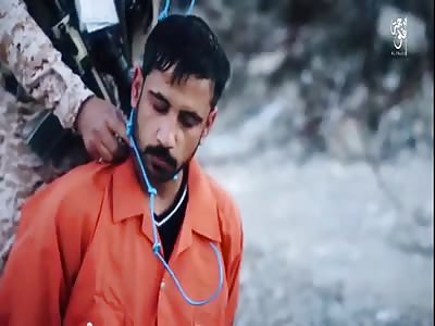 NEW ISIS Execution of 'spy' with explosive necklace