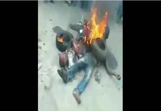 Brutal Death Sentence: 2 Thieves Beaten and Burned Alive By Angry Mob