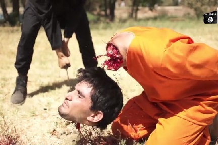 NEW ISIS Carnage: 8 Iraqi soldiers beheaded by sword in the presence of children