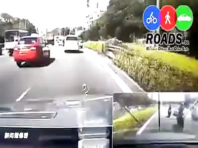 RECKLESS TRUCK DRIVER SWAY AND CUT INTO NEXT LANE CAUSED THIS ACCIDENT