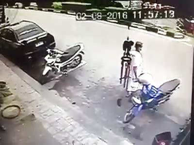 BRUTAL MOTORCYCLE ACCIDENT