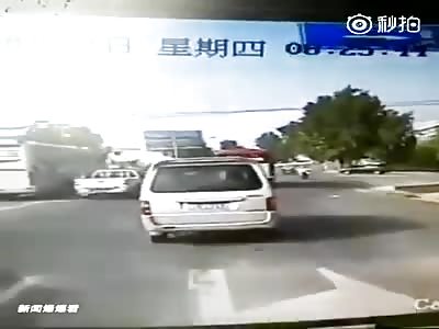 WATCH THIS BRUTAL ACCIDENT THAT KILLED SIX PEOPLE