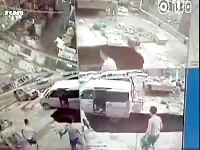 WOW!!! SINKHOLE SUDDENLY SWALLOWS PEOPLE