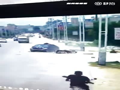 CHINESE DRIVER CAUSES SHOCKING ACCIDENT