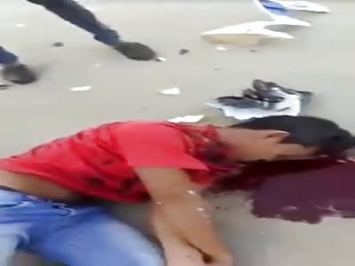 SAD VIDEO OF A YOUNG BLEEDING TO DEATH AFTER AN ACCIDENT