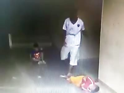 WATCH THIS KID BEING ATTACKED VIOLENTLY BY MAN