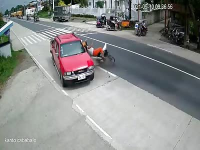 ACCIDENT WITH THREE GIRLS ON A MOTORCYCLE