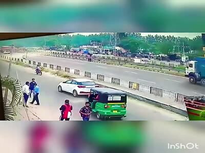 WOMAN RUN OVER, COP DRIVER ARRESTED, HIT-AND-RUNN ON CCTV