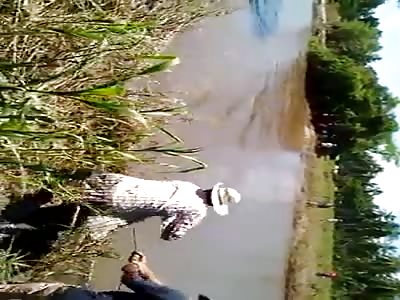 Mexican takes cadaver to crocodile