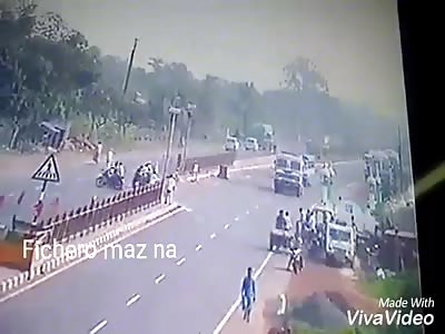 ACCIDENT: truck driver loses control of his unit and overwhelms several people