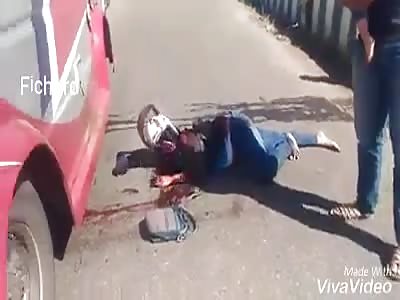 BRUTAL ACCIDENT:  MOTORCYCLISTS
