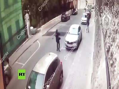 Man Opens Fire at Moscow Cops and gets Shot Dead (Another Angle) 