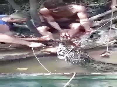 WTF...Idiot Gets Bitten in the Foot by Crocodile