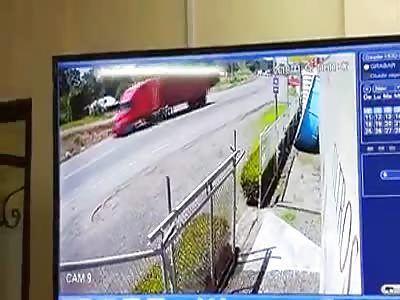 Biker Dies After Running Into Truck and Getting Head Run Over
