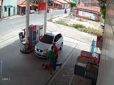 THIEF KILLED IN THEFT