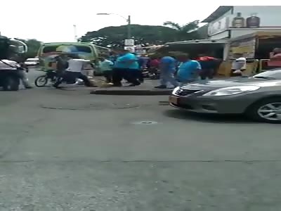 WTF !! Machete fight with fat man not end wel