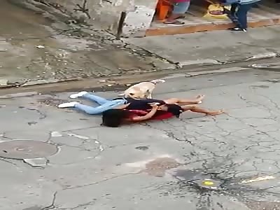 SHOCKING : Girl Dies in Street Fight
