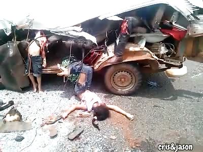 Serious accident leaves several fatalities and 1 beheaded