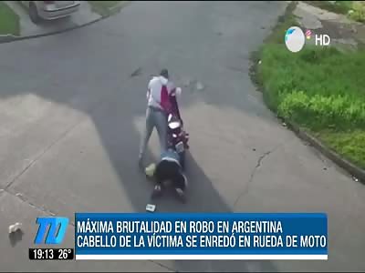 Shit the woman resists theft and ends badly