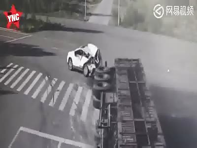 two electric suv's get crushed by a truck 
