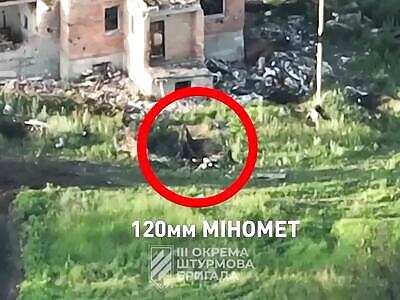 Destruction of a Russian 120mm mortar from a 105mm M119 howitzer