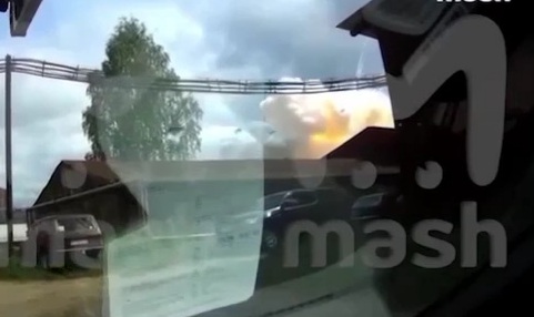 epic video of the moment of the explosion at the optical-mechanical 
