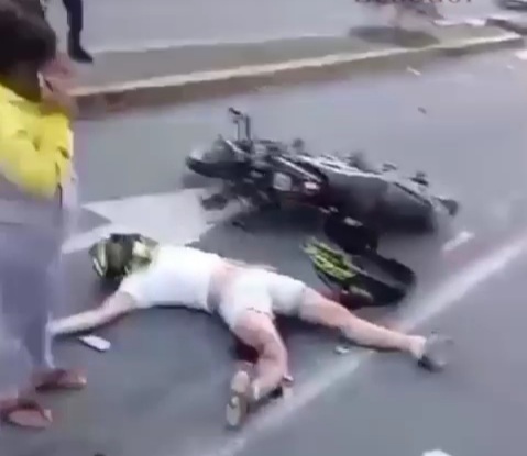 Motorcyclist horribly crushed on bus killed on the spot 