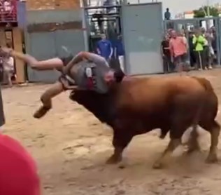 Spanish bulls breaking their victims again