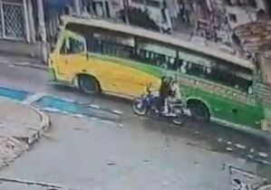 5-year-old girl lost her life under the wheels of a bus