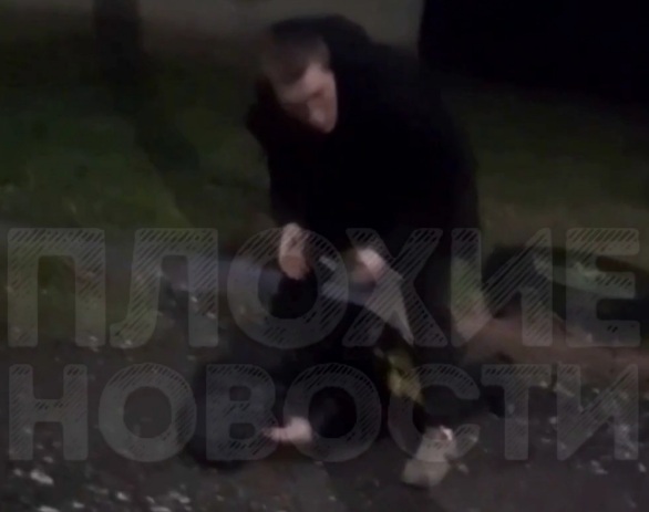 Drunk Russian man beat the shit out of his girlfriend 