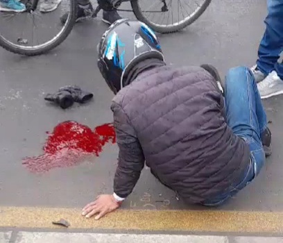 Motorcyclist crashed pedestrian crossing street 