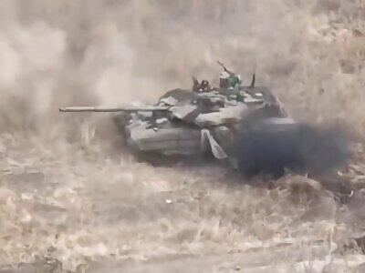 Russian T-90 tank removed from the battlefield by Ukraine