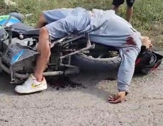 Gang member chased and shoot dead on his motorcycle by rivals 