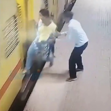 Stupid Mother Falls Under the Train with Her Child