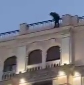 Suicidal Woman Jumps from Building in Most Famous street in madrid