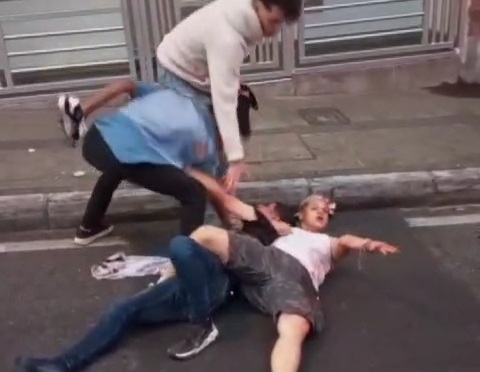 LOL: Fag Catches Beating by Lesbian.