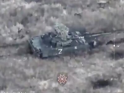 Russian kamikaze tank blown up by FPV