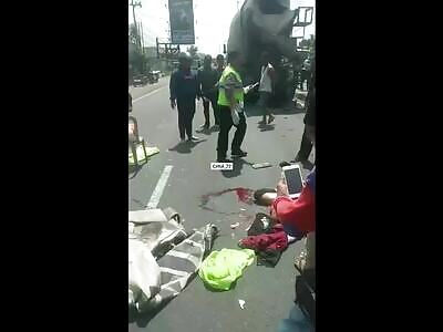 Another biker gets body destroyed by concrete mixer (cctv & aftermath)