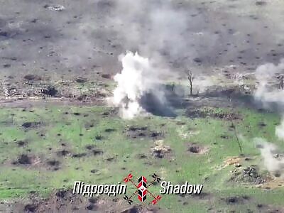 Ukrainian Artillery Methodically Eradicates Blindly Charging Russian Z