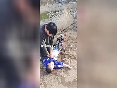 Man Tries To Revive Drowned Boy