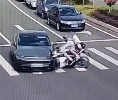 Deadly crash, motorcycle vs speeding car 