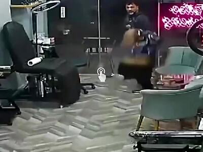 Tattoo parlor rivalry in Turkey escalates to a shotgun raid
