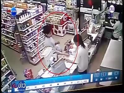 Woman Throws Hot Porridge in Colleague's Face Due to Jealousy at Work 
