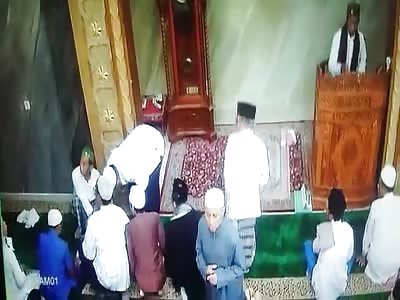 Imam Died of Heart Attack During Prayer