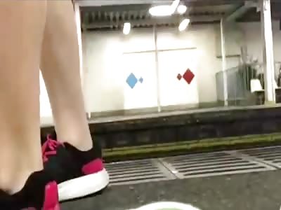 School Girl Broadcasts Her Suicide Live at Kintetsu Koriyama Station